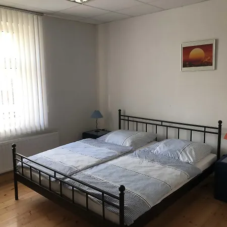 Ferienwohnung_zimmer Pinnig *